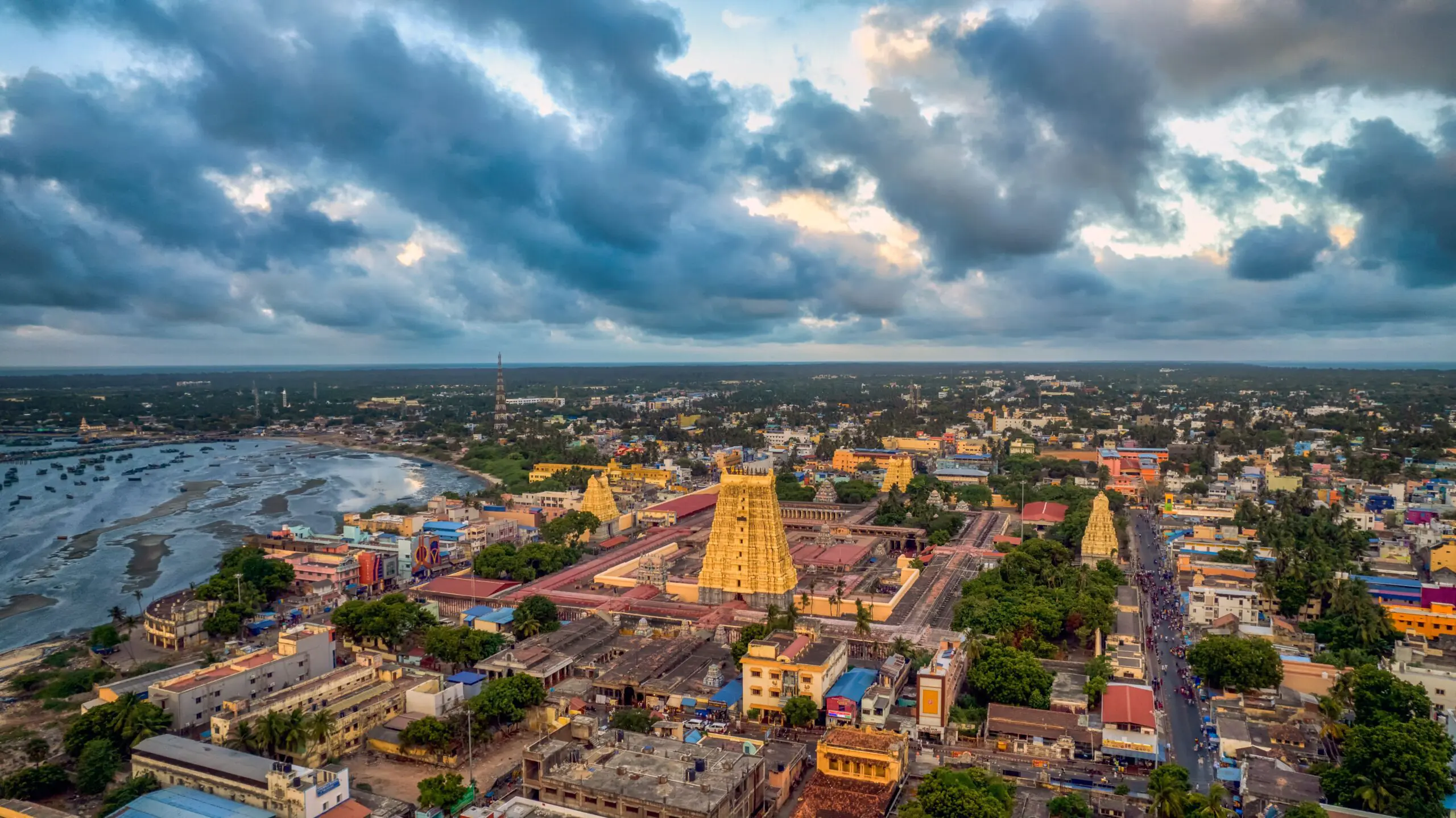 7 Jyotirlinga Darshan Tour